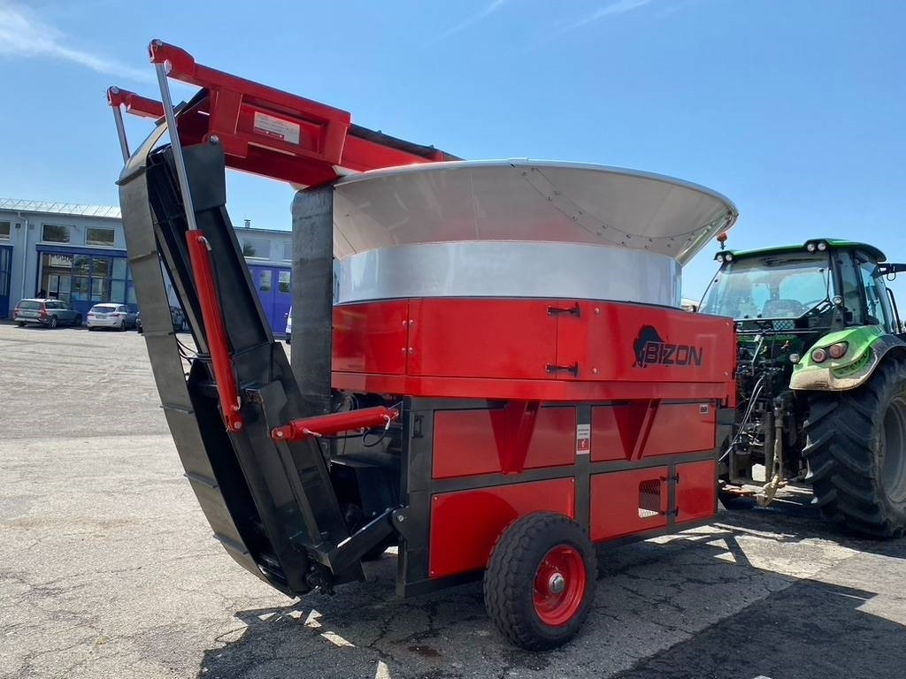 Haybuster Bizon B-1030 Grinder, Häcksler, Shredder - Drvič slamy: obrázok 4 Haybuster Bizon B-1030 Grinder, Häcksler, Shredder - Drvič slamy: obrázok 4