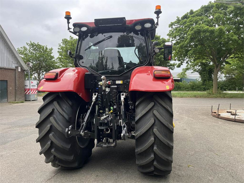 Case IH Maxxum 150 CVX Drive - Traktor: obrázok 4 Case IH Maxxum 150 CVX Drive - Traktor: obrázok 4