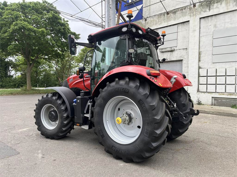 Case IH Maxxum 150 CVX Drive - Traktor: obrázok 5 Case IH Maxxum 150 CVX Drive - Traktor: obrázok 5