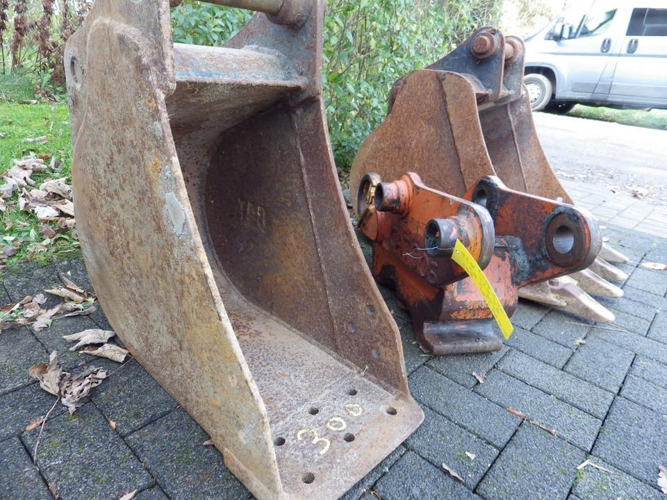 Cat 305 LEH Schnellwechsler + 2 Tieflöffel Cat - Lyžica pre rýpadlo: obrázok 2 Cat 305 LEH Schnellwechsler + 2 Tieflöffel Cat - Lyžica pre rýpadlo: obrázok 2