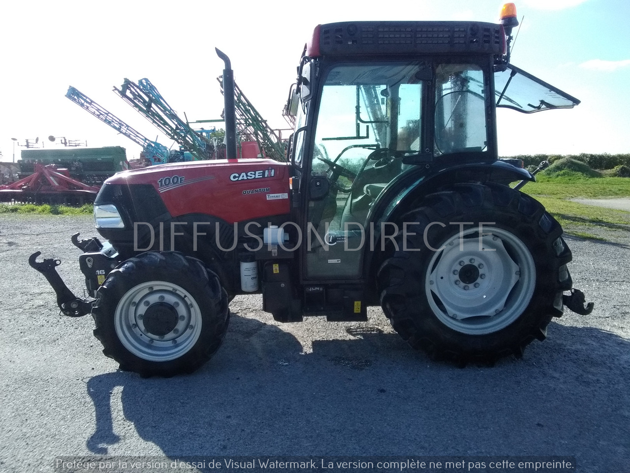 CASE IH TRACTEUR AGRICOLE QUANTUM 100 F - Traktor: obrázok 2 CASE IH TRACTEUR AGRICOLE QUANTUM 100 F - Traktor: obrázok 2