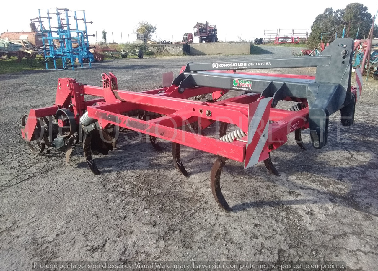 KONGSKILDE DECHAUMEUR DELTAFLEX 3000 - Stroj na obrábanie pôdy: obrázok 4 KONGSKILDE DECHAUMEUR DELTAFLEX 3000 - Stroj na obrábanie pôdy: obrázok 4