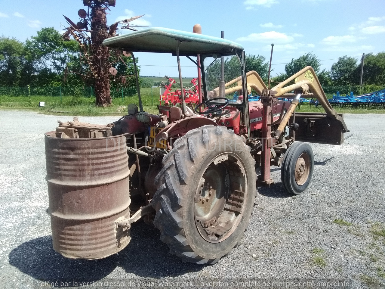 MASSEY FERGUSON TRACTEUR AGRICOLE 140 SUPER - Traktor: obrázok 2 MASSEY FERGUSON TRACTEUR AGRICOLE 140 SUPER - Traktor: obrázok 2