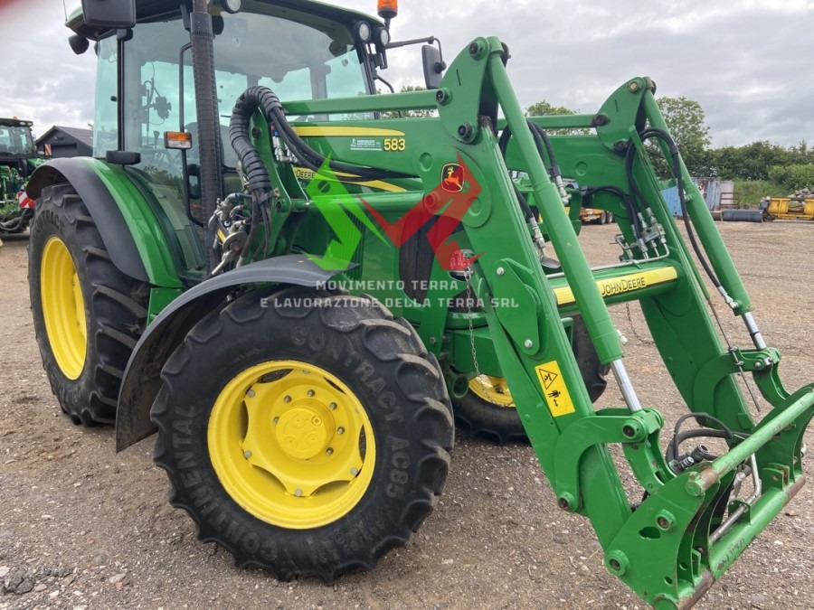 John Deere 5100R - Traktor: obrázok 5 John Deere 5100R - Traktor: obrázok 5