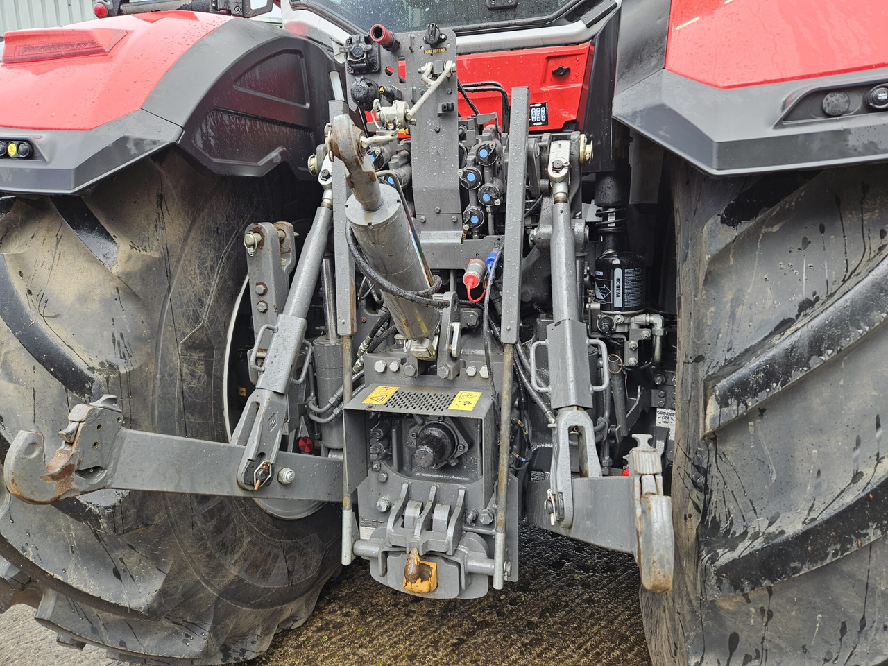 2022 MF 8S.225, Dyna7, only 1620 Hours - Traktor: obrázok 4 2022 MF 8S.225, Dyna7, only 1620 Hours - Traktor: obrázok 4