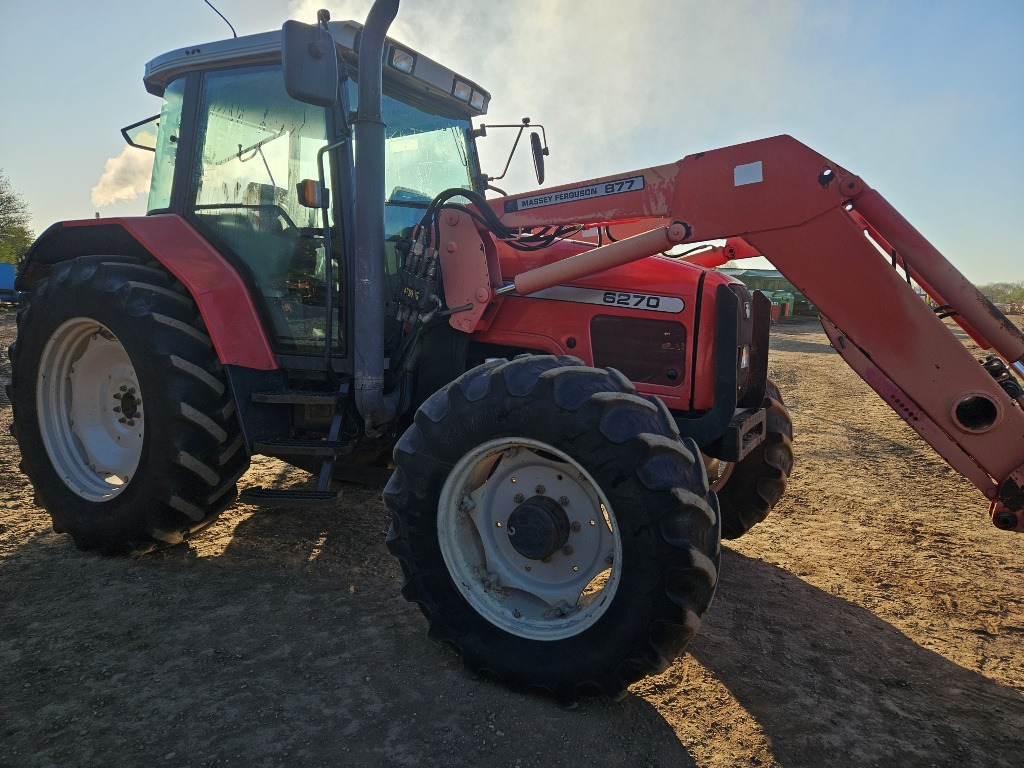 MF 6270 with front loader, under 6000 hours - Traktor: obrázok 2 MF 6270 with front loader, under 6000 hours - Traktor: obrázok 2
