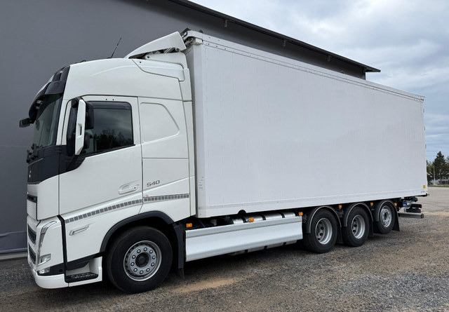 VolvoFH 540 8x4 66m3 - Iné stroje: obrázok 2 VolvoFH 540 8x4 66m3 - Iné stroje: obrázok 2