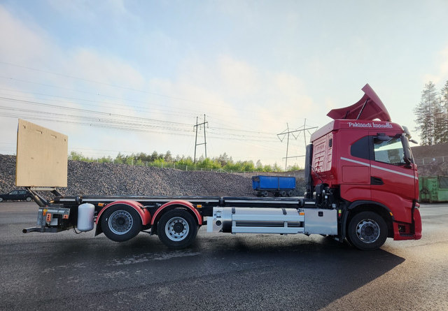 Iveco S-Way 6x2 LNG / LBG - Podvozek s kabinou: obrázok 5 Iveco S-Way 6x2 LNG / LBG - Podvozek s kabinou: obrázok 5