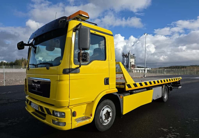 MANTGL 8.180 4x2 Wilhelm Wellmeyer - Odťahovy voz: obrázok 1 MANTGL 8.180 4x2 Wilhelm Wellmeyer - Odťahovy voz: obrázok 1