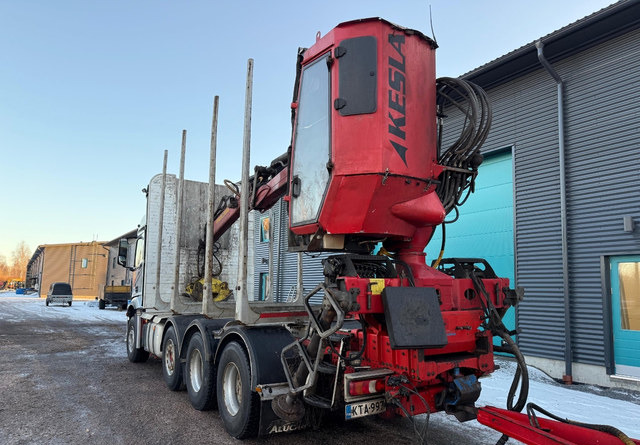 Mercedes-BenzArocs 8x4 Nosturilla! - Nákladné vozidlo na prepravu dreva, Auto s hydraulickou rukou: obrázok 4 Mercedes-BenzArocs 8x4 Nosturilla! - Nákladné vozidlo na prepravu dreva, Auto s hydraulickou rukou: obrázok 4