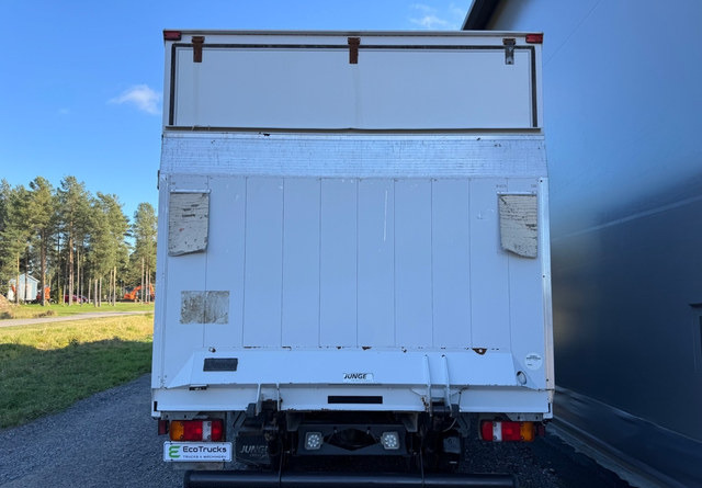 Mercedes-BenzAtego kaappi + perälauta - Skříňový nákladní auto: obrázok 4 Mercedes-BenzAtego kaappi + perälauta - Skříňový nákladní auto: obrázok 4
