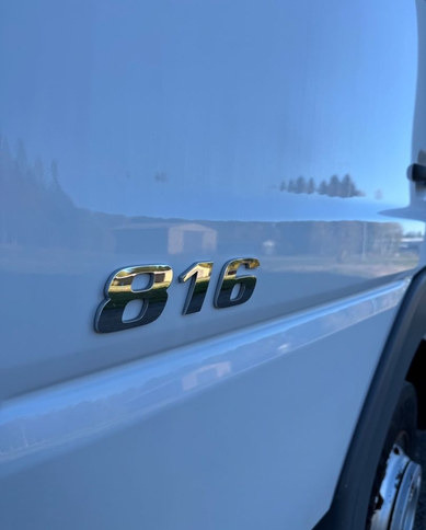 Skříňový nákladní auto Mercedes-BenzAtego kaappi + perälauta: obrázok 11