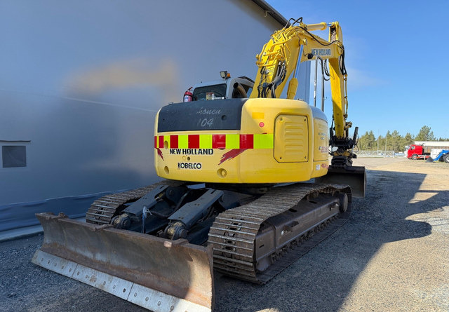 New HollandE235SR - Pásové rýpadlo: obrázok 5 New HollandE235SR - Pásové rýpadlo: obrázok 5