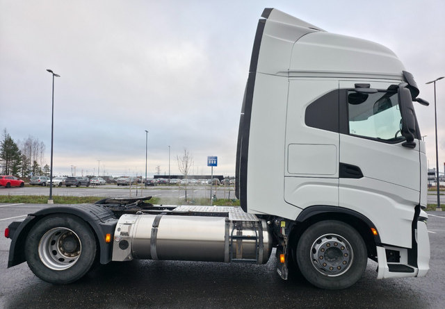 IvecoS-Way 460 4x2 LNG / LBG - Ťahač: obrázok 5 IvecoS-Way 460 4x2 LNG / LBG - Ťahač: obrázok 5