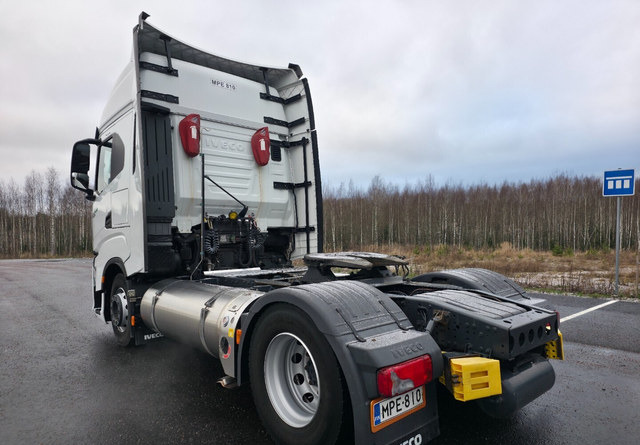 IvecoS-Way 460 4x2 LNG / LBG - Ťahač: obrázok 3 IvecoS-Way 460 4x2 LNG / LBG - Ťahač: obrázok 3