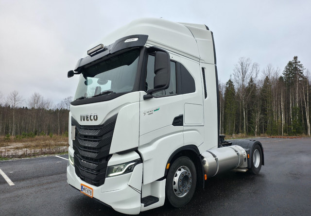 IvecoS-Way 460 4x2 LNG / LBG - Ťahač: obrázok 1 IvecoS-Way 460 4x2 LNG / LBG - Ťahač: obrázok 1