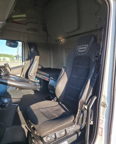 Ťahač IvecoStralis 460 6x2 LNG/LBG: obrázok 14