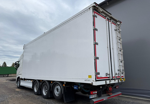 VolvoFH 540 8x4 66m3 - Skříňový nákladní auto: obrázok 4 VolvoFH 540 8x4 66m3 - Skříňový nákladní auto: obrázok 4