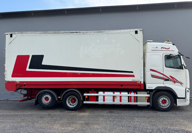VolvoFH13 500 6x2 Ketjupurku + Rahtikaappi - Skříňový nákladní auto: obrázok 5 VolvoFH13 500 6x2 Ketjupurku + Rahtikaappi - Skříňový nákladní auto: obrázok 5
