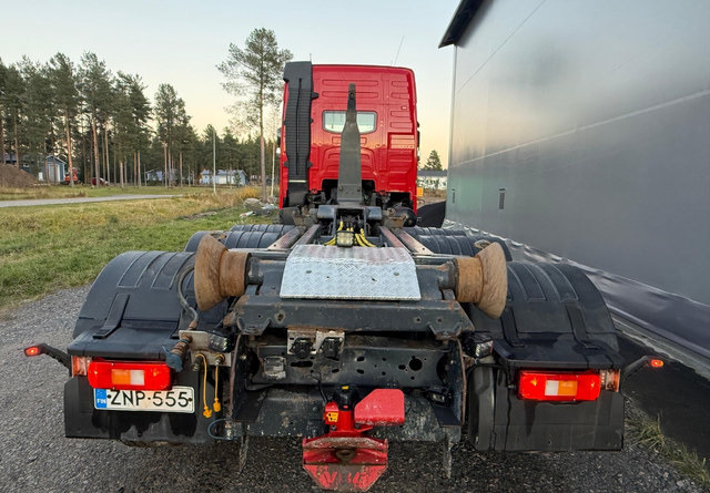 VolvoFH16 750 8X4 - Hákový nosič kontajnerov: obrázok 4 VolvoFH16 750 8X4 - Hákový nosič kontajnerov: obrázok 4