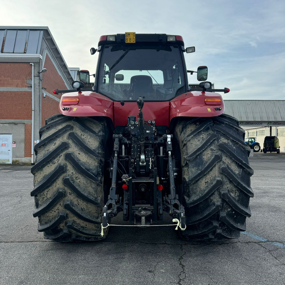 CASE MAGNUM 370 - Traktor: obrázok 3 CASE MAGNUM 370 - Traktor: obrázok 3