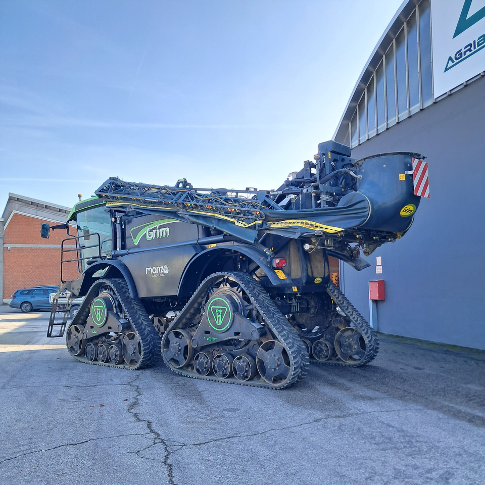 GRIM SERIE 9 - Samohybný postrekovač: obrázok 3 GRIM SERIE 9 - Samohybný postrekovač: obrázok 3