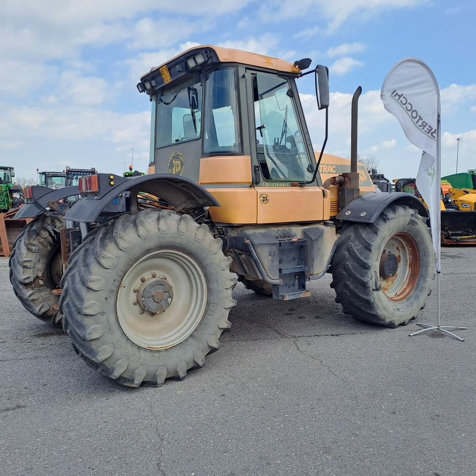 JCB FASTRAC 175 - Traktor: obrázok 2 JCB FASTRAC 175 - Traktor: obrázok 2