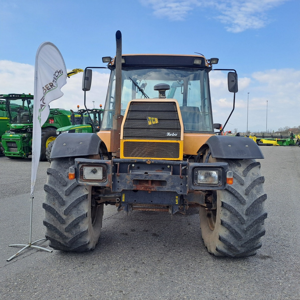 JCB FASTRAC 175 - Traktor: obrázok 3 JCB FASTRAC 175 - Traktor: obrázok 3