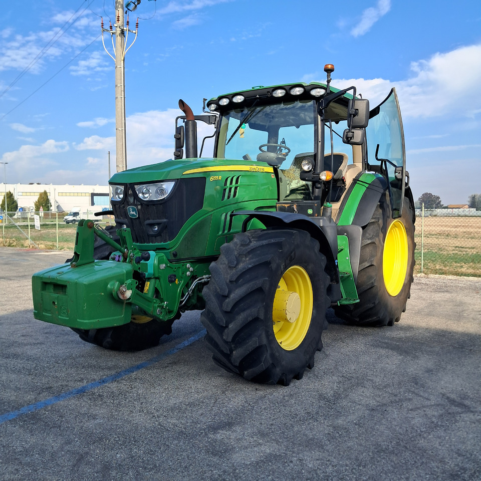 JOHN DEERE 6155 - Traktor: obrázok 1 JOHN DEERE 6155 - Traktor: obrázok 1