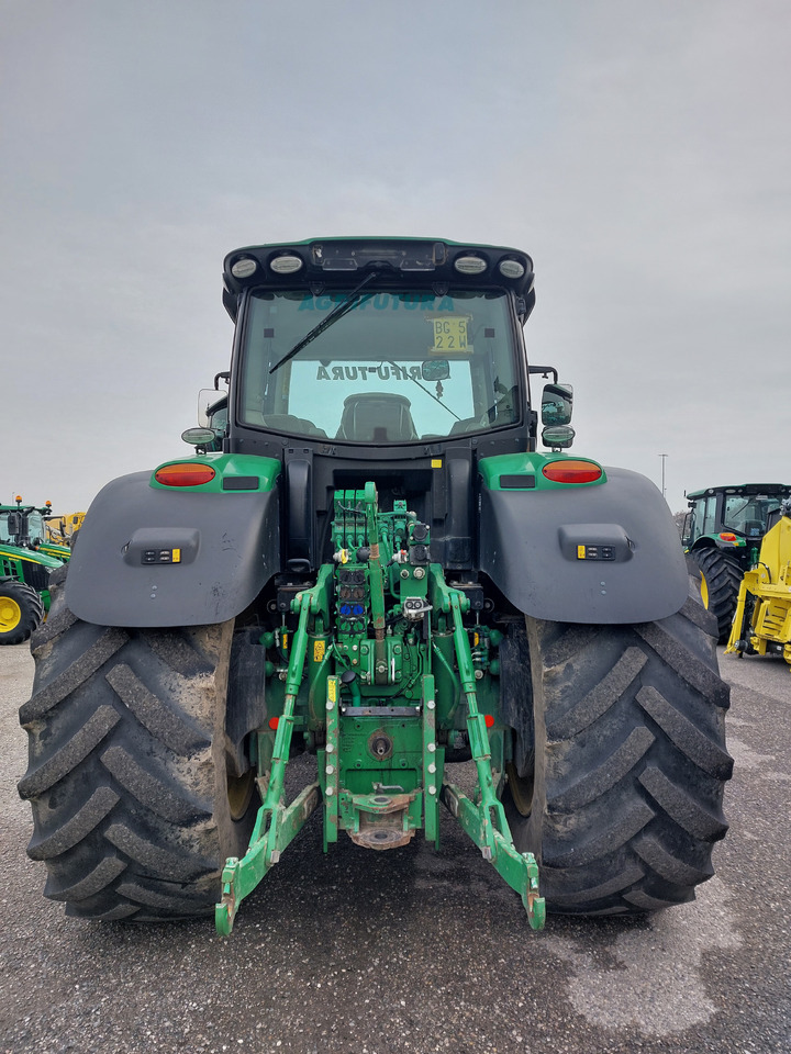 JOHN DEERE 6230R - Traktor: obrázok 4 JOHN DEERE 6230R - Traktor: obrázok 4