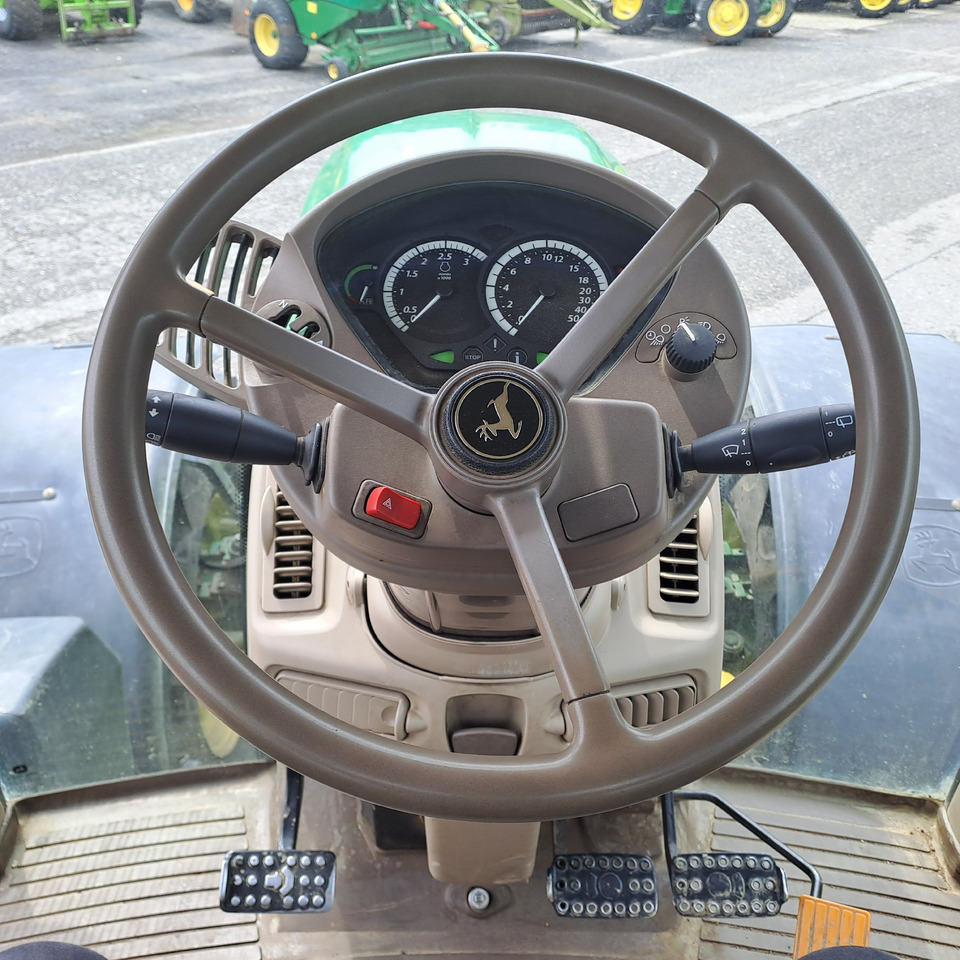 Traktor JOHN DEERE 7530 PREMIUM: obrázok 10