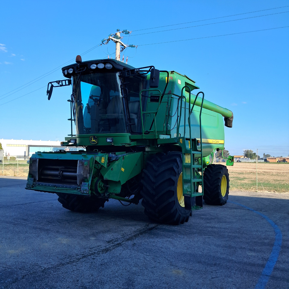 JOHN DEERE C670 - Obilný kombajn: obrázok 1 JOHN DEERE C670 - Obilný kombajn: obrázok 1
