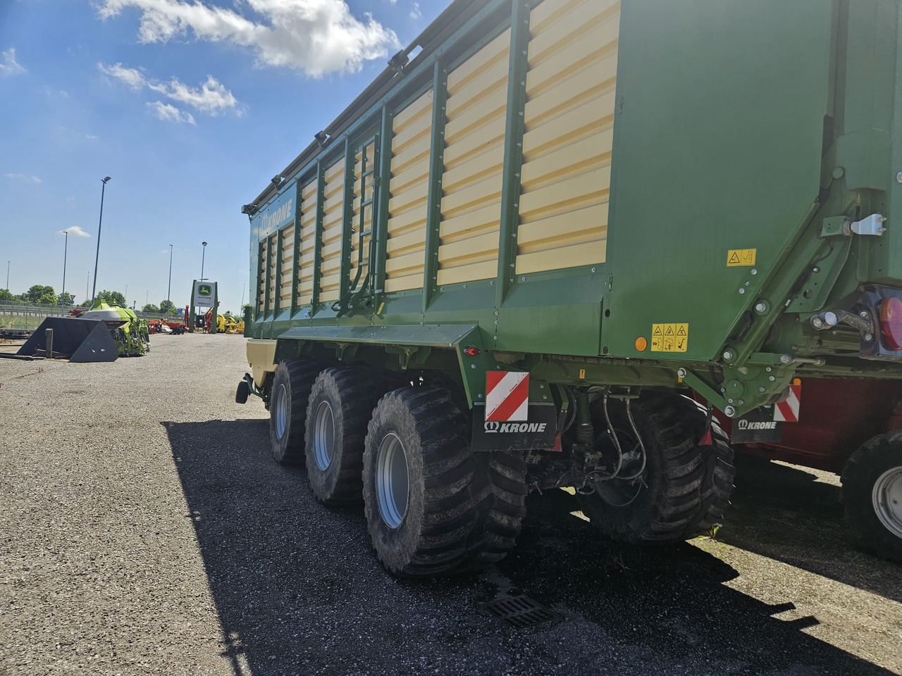 KRONE ZX560GD - Zberací voz: obrázok 2 KRONE ZX560GD - Zberací voz: obrázok 2