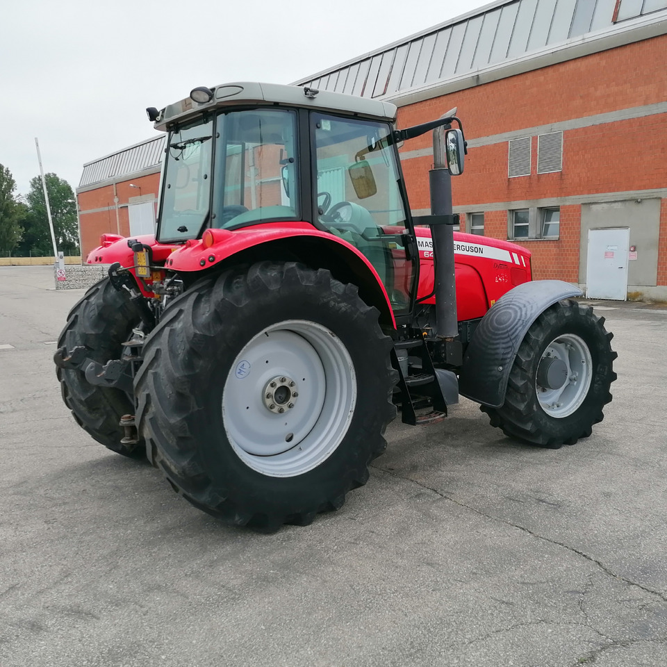 MASSEY FERGUSON - Traktor: obrázok 2 MASSEY FERGUSON - Traktor: obrázok 2