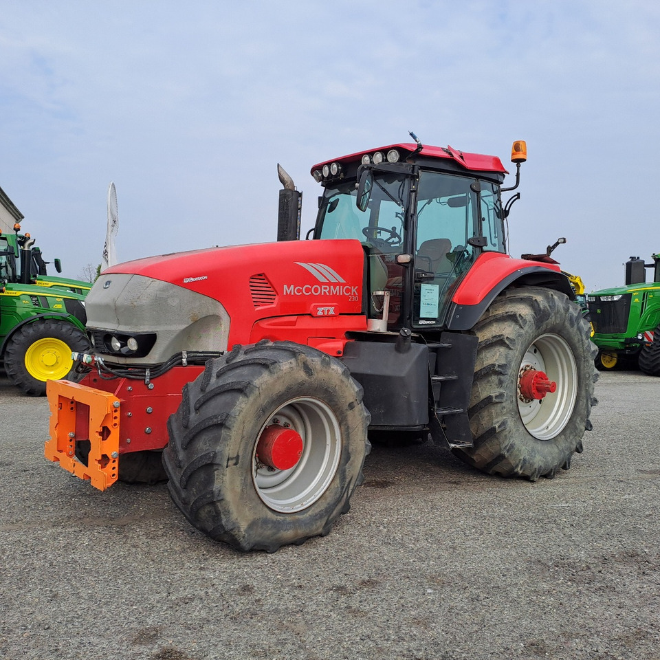 Mc CORMICK ZTX 230 - Traktor: obrázok 1 Mc CORMICK ZTX 230 - Traktor: obrázok 1