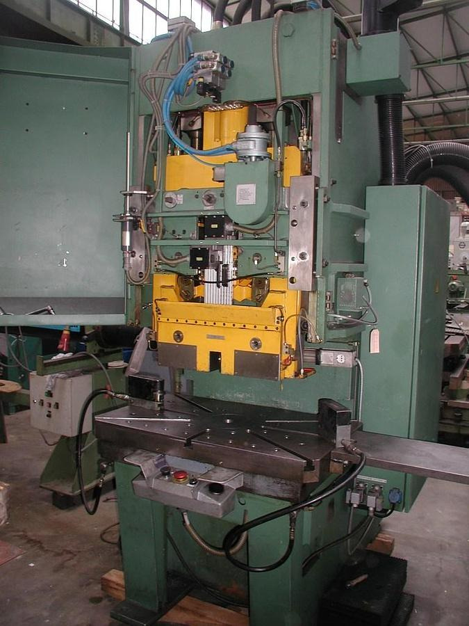 Kniehebelpresse BRUDERER - Kovoobrábací stroj: obrázok 4 Kniehebelpresse BRUDERER - Kovoobrábací stroj: obrázok 4