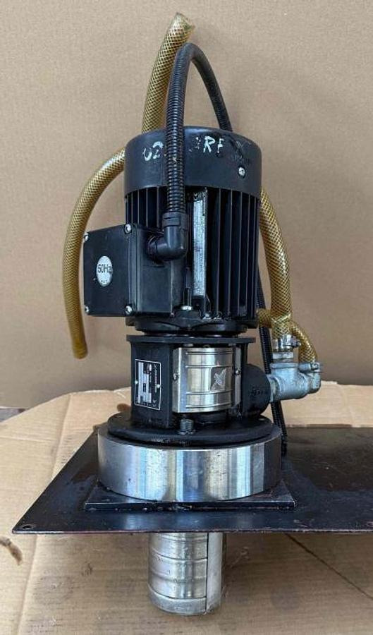 Kühlmittelpumpe GRUNDFOS - Vodná pumpa: obrázok 1 Kühlmittelpumpe GRUNDFOS - Vodná pumpa: obrázok 1