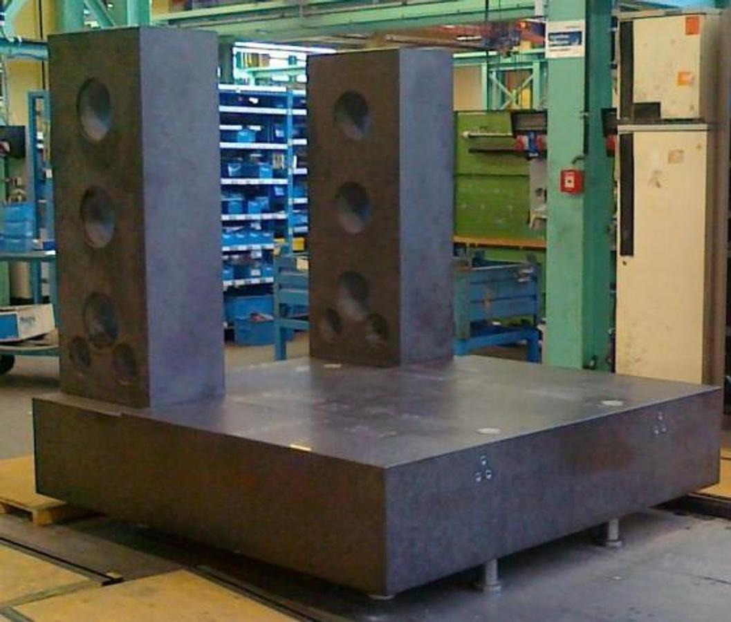 Meß- u. Kontrollplatte - Kovoobrábací stroj: obrázok 1 Meß- u. Kontrollplatte - Kovoobrábací stroj: obrázok 1