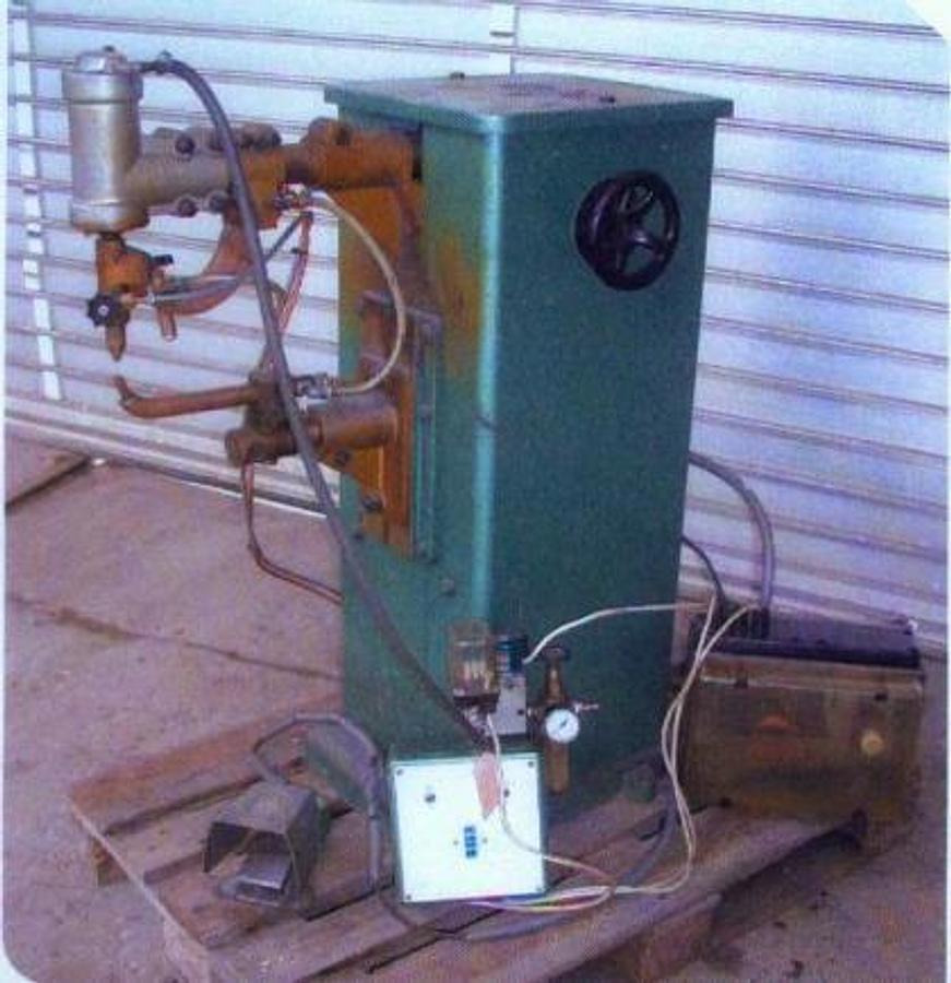 Punktschweißmaschine MÜLLER OPLADEN - Zváracia technika: obrázok 1 Punktschweißmaschine MÜLLER OPLADEN - Zváracia technika: obrázok 1