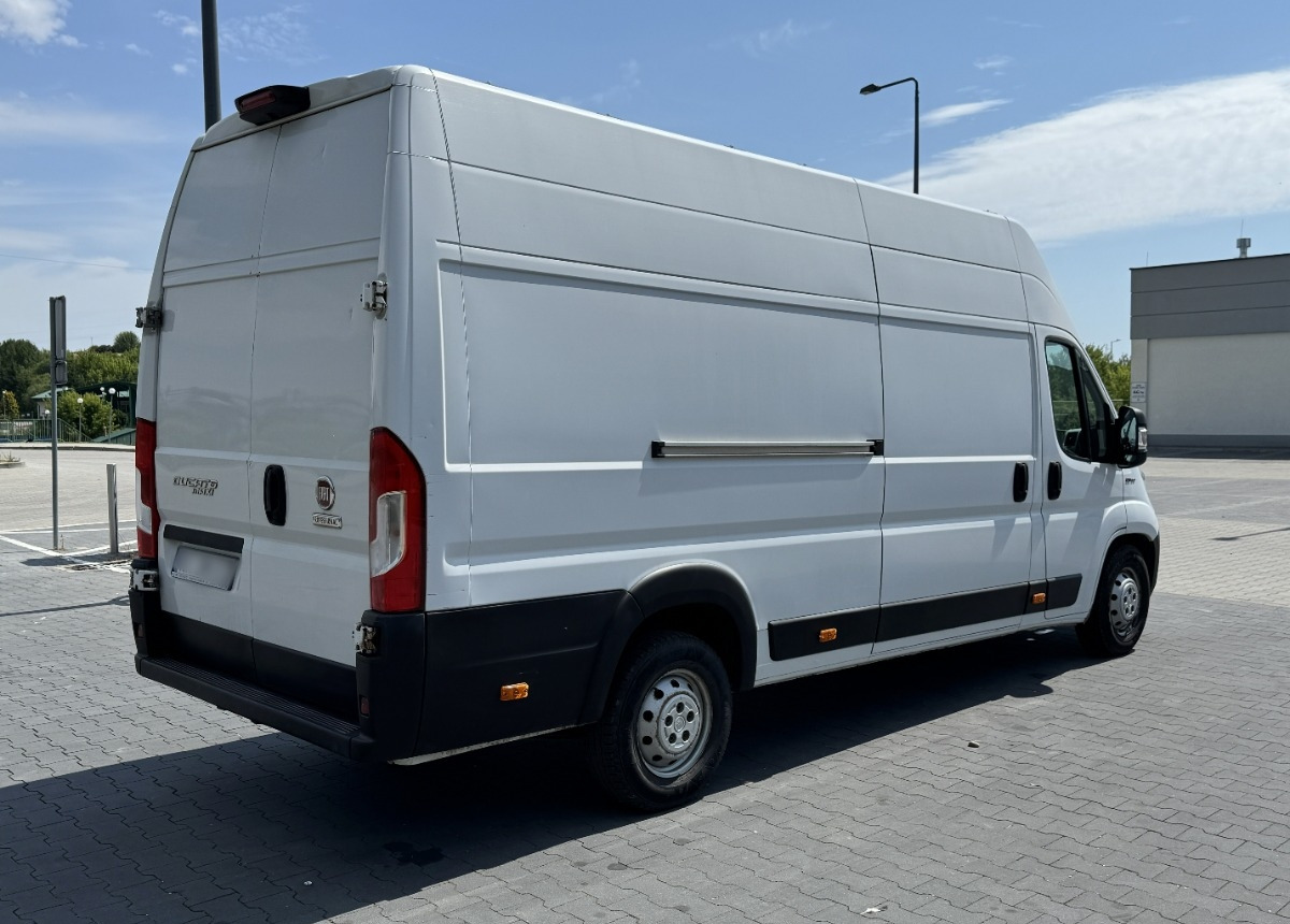 Fiat Ducato L4H3 MAXI 2.3 180KM Rok 2019 LED KAMERA Bezwypadkowy Salon PL - Furgon: obrázok 4 Fiat Ducato L4H3 MAXI 2.3 180KM Rok 2019 LED KAMERA Bezwypadkowy Salon PL - Furgon: obrázok 4