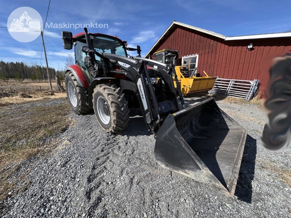 Case IH Farmall 110 C - Traktor: obrázok 3 Case IH Farmall 110 C - Traktor: obrázok 3