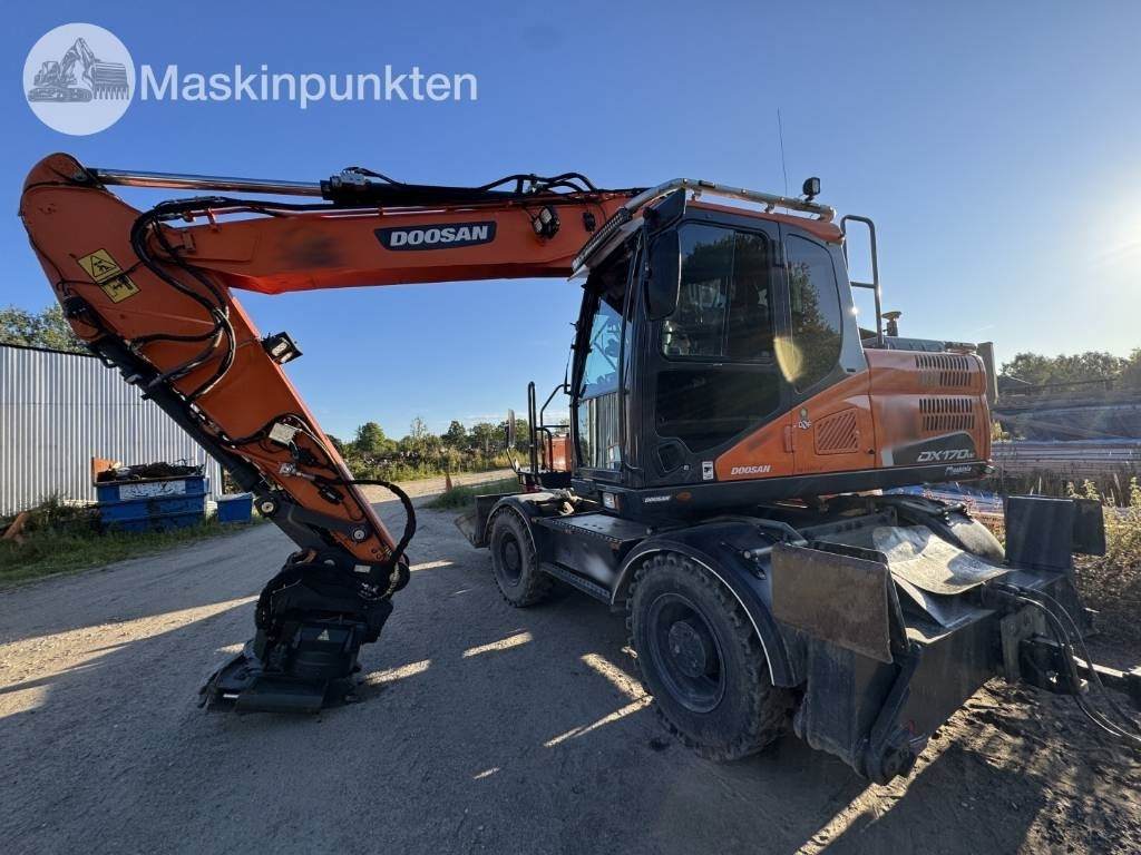 Doosan DX 170 W-5 + Tippvagn + Redskap - Kolesové rýpadlo: obrázok 2 Doosan DX 170 W-5 + Tippvagn + Redskap - Kolesové rýpadlo: obrázok 2