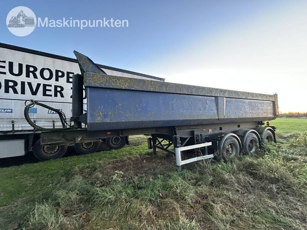 Härryda STHFB 420 N Tipptrailer - Príves sklápěcí: obrázok 1 Härryda STHFB 420 N Tipptrailer - Príves sklápěcí: obrázok 1
