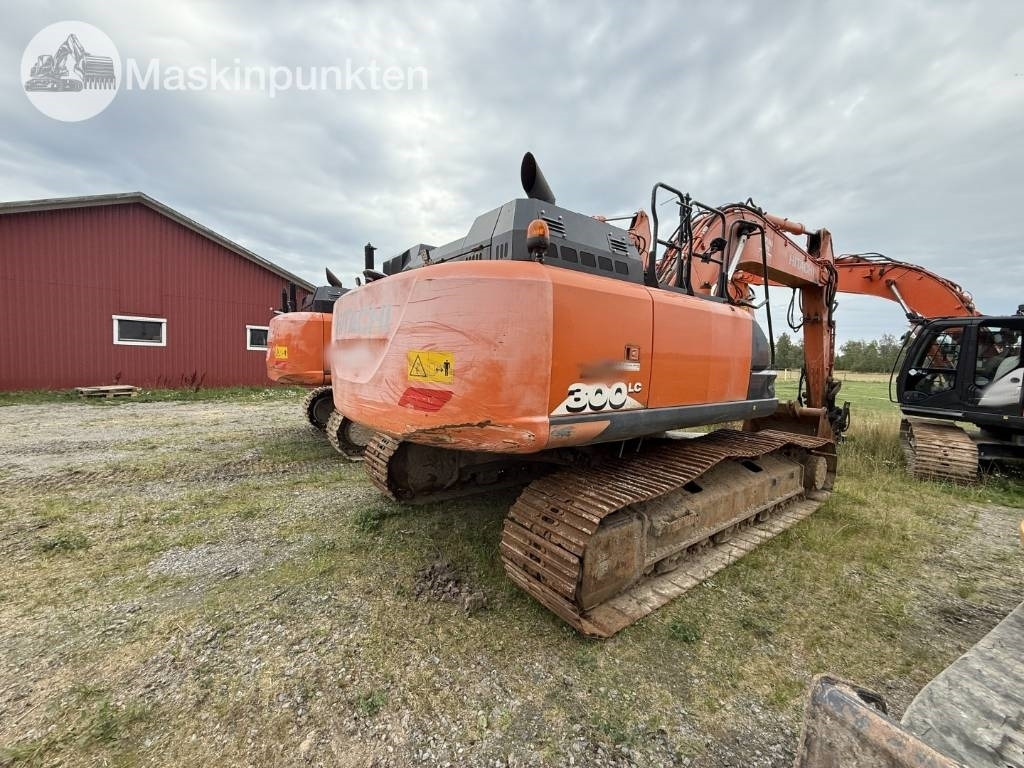 Hitachi ZX 300 LC-6 - Pásové rýpadlo: obrázok 5 Hitachi ZX 300 LC-6 - Pásové rýpadlo: obrázok 5