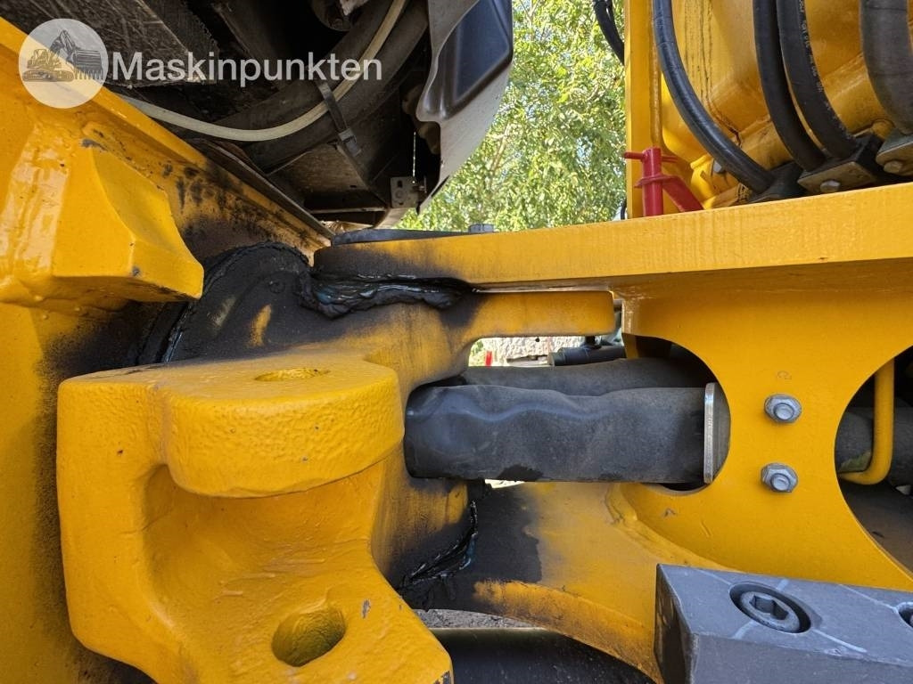 Kolesový nakladač JCB 409: obrázok 31