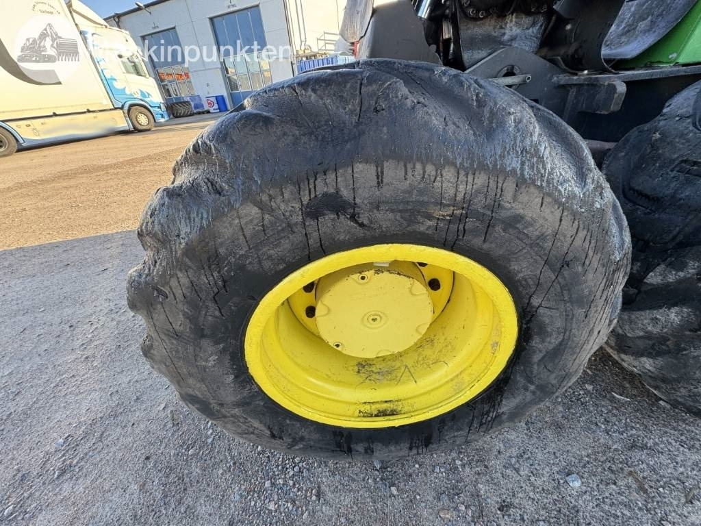 Lesnícky harvestor John Deere 1270 E: obrázok 6