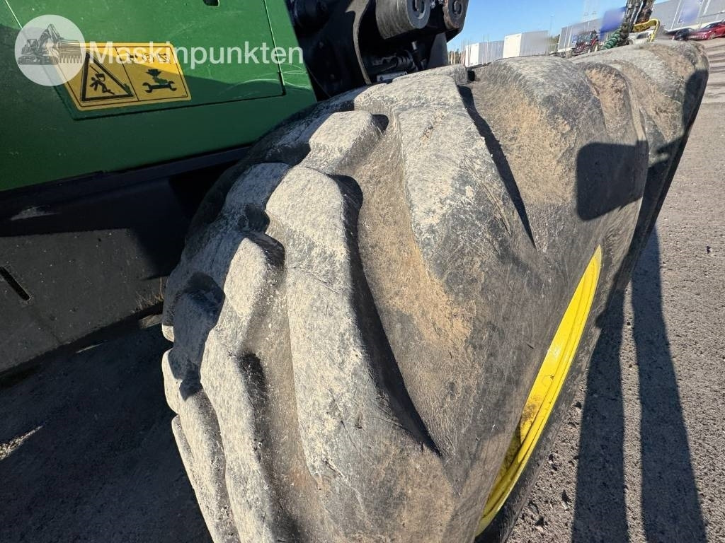 Lesnícky harvestor John Deere 1270 E: obrázok 39