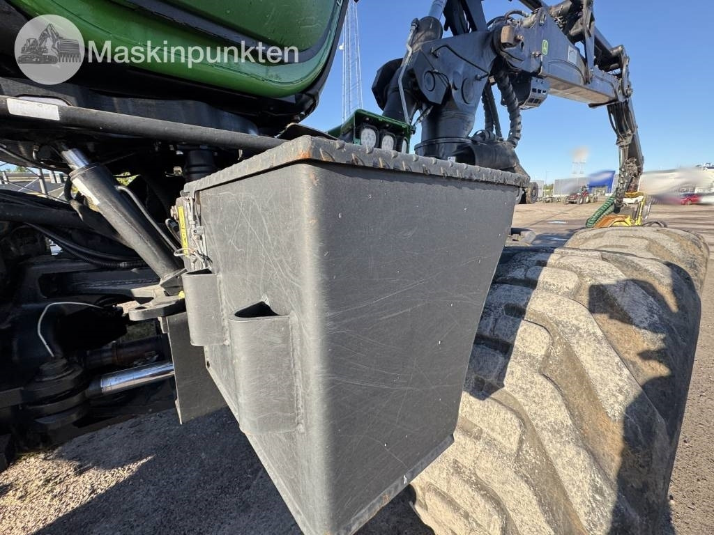 Lesnícky harvestor John Deere 1270 E: obrázok 38