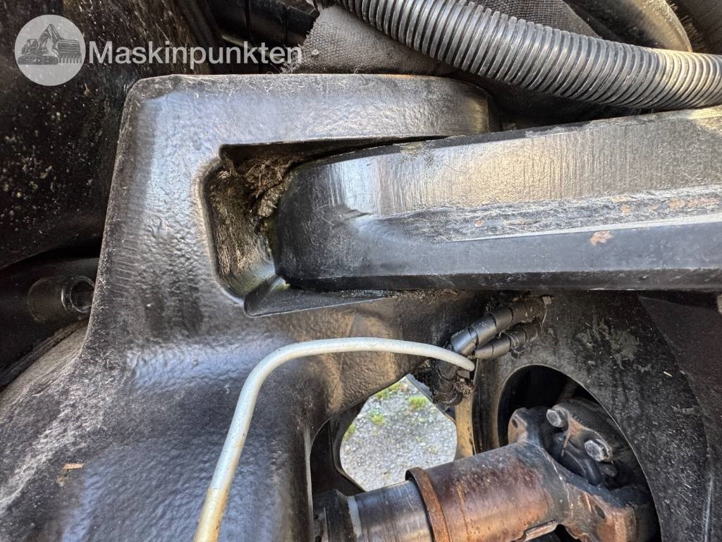 Lesnícky harvestor John Deere 1270 E: obrázok 35