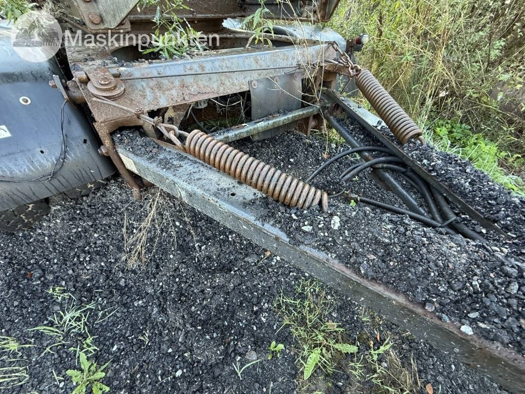 Jyki V 42 T0 - Klanicový príves: obrázok 5 Jyki V 42 T0 - Klanicový príves: obrázok 5